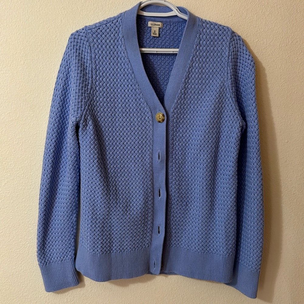 3/15 ❤️ L.L. Bean Blue Women's Cardigan Sweater